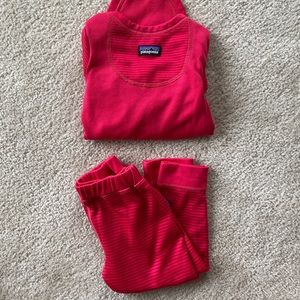 18-24M Patagonia Kids Capilene Crew Baselayer Set